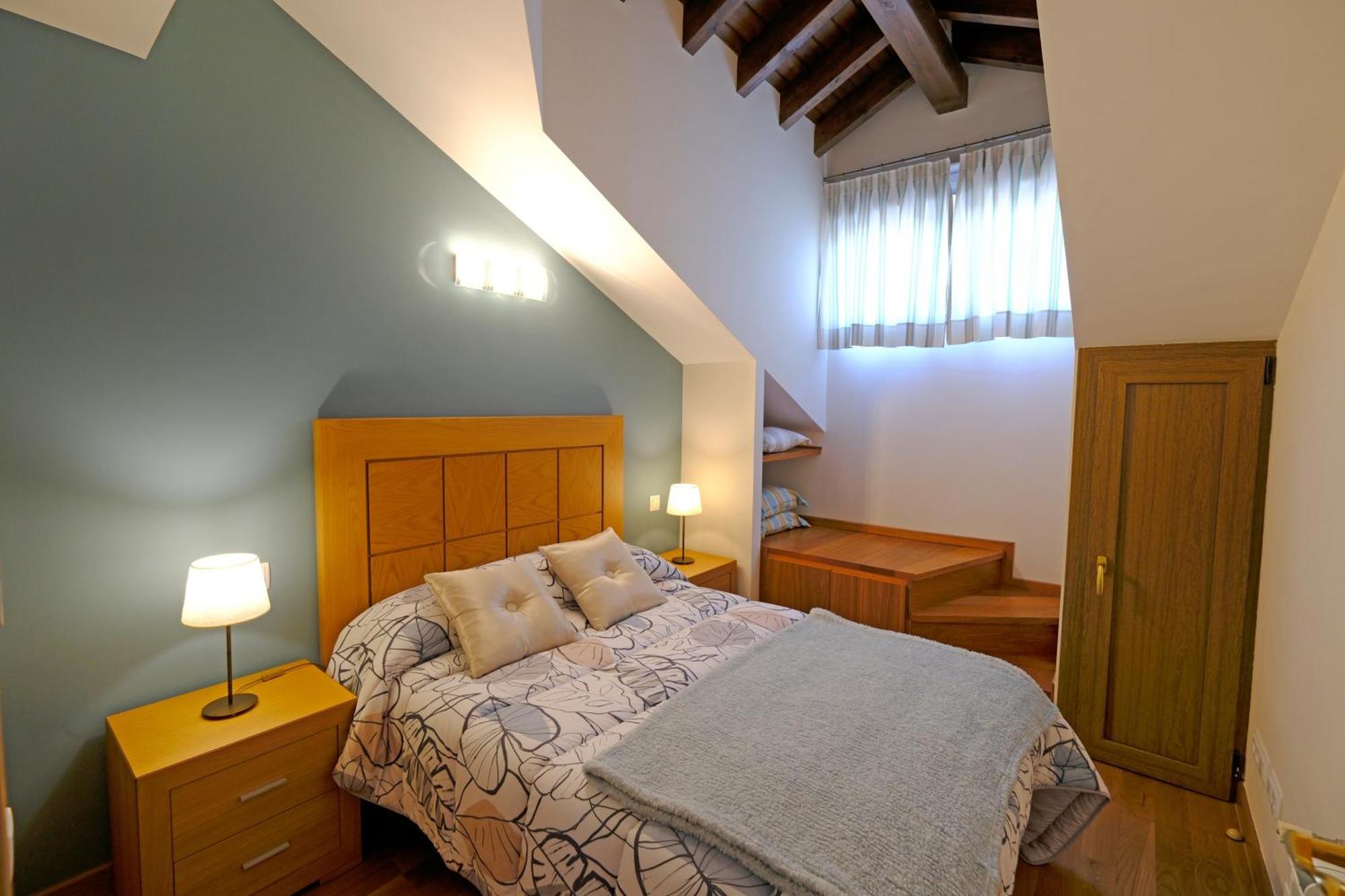Comillas Pueblo El Capricho Extérieur photo